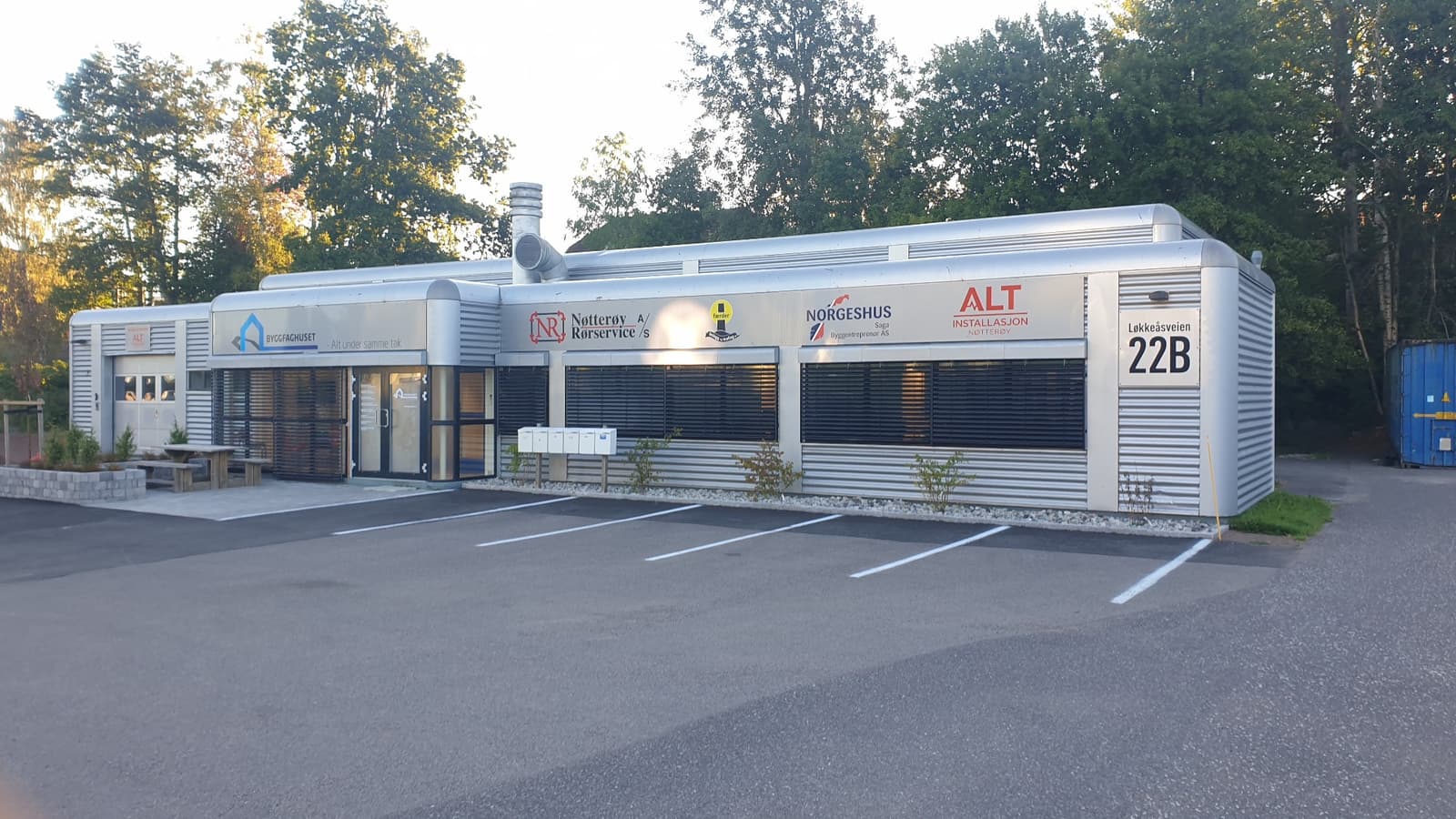 Kontor- og lagerlokaler